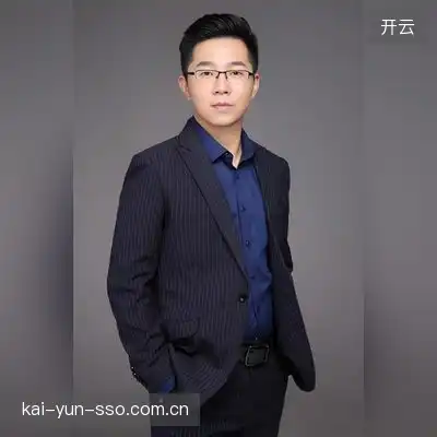 安岩睿